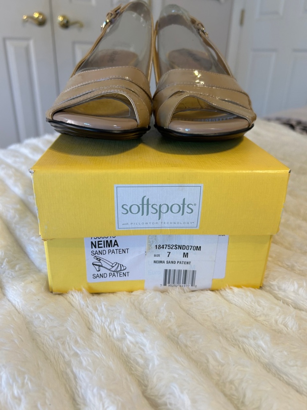 Softspots Neima Beige Patent Slingback Peep-Toe Heels NWT - Picture 14 of 14
